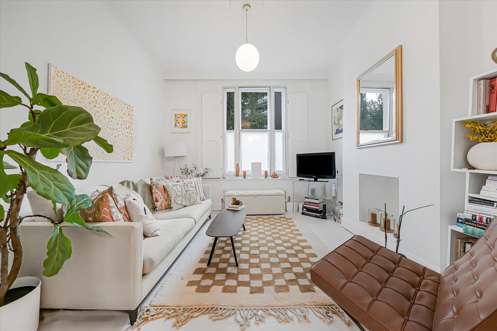 Property photo 1 of 10 Image