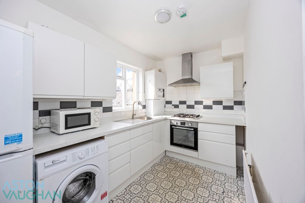 Property photo 2 of 8 5125021