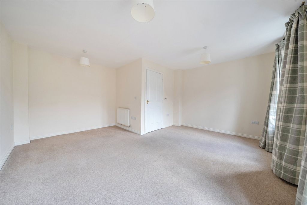 Property photo 3 of 20 Picture No. 22