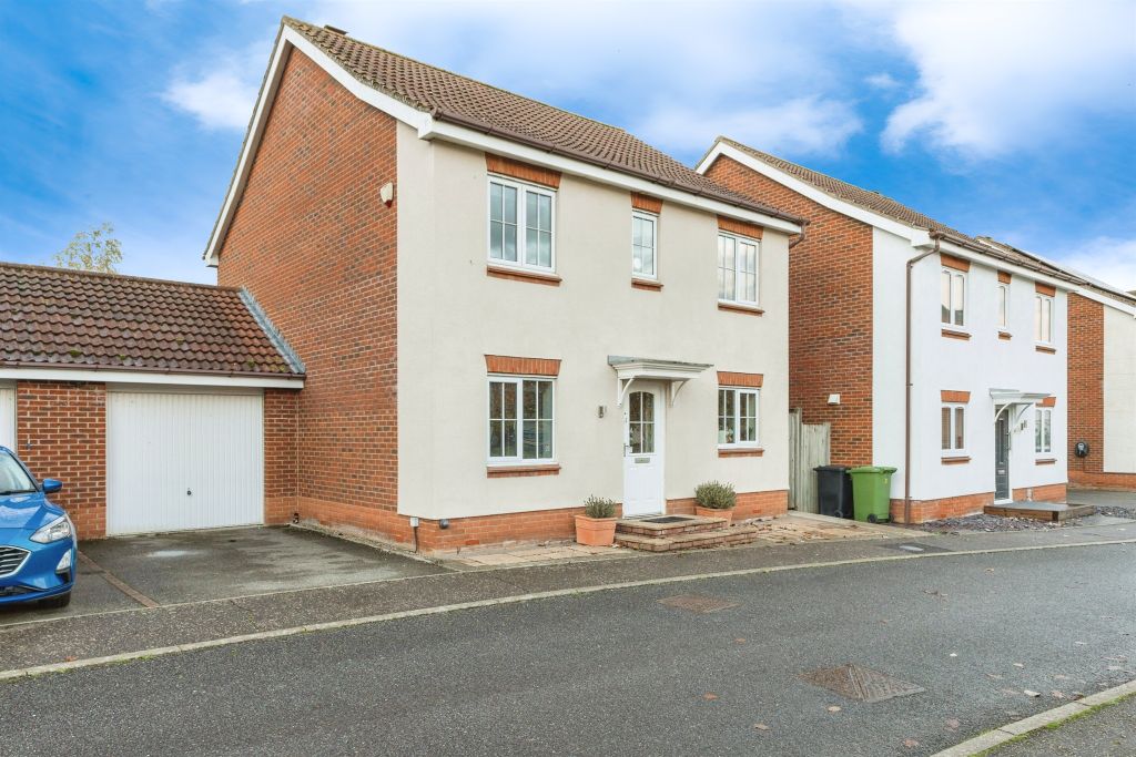 Property photo 1 of 17