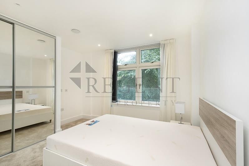 Property photo 3 of 6 Bedroom