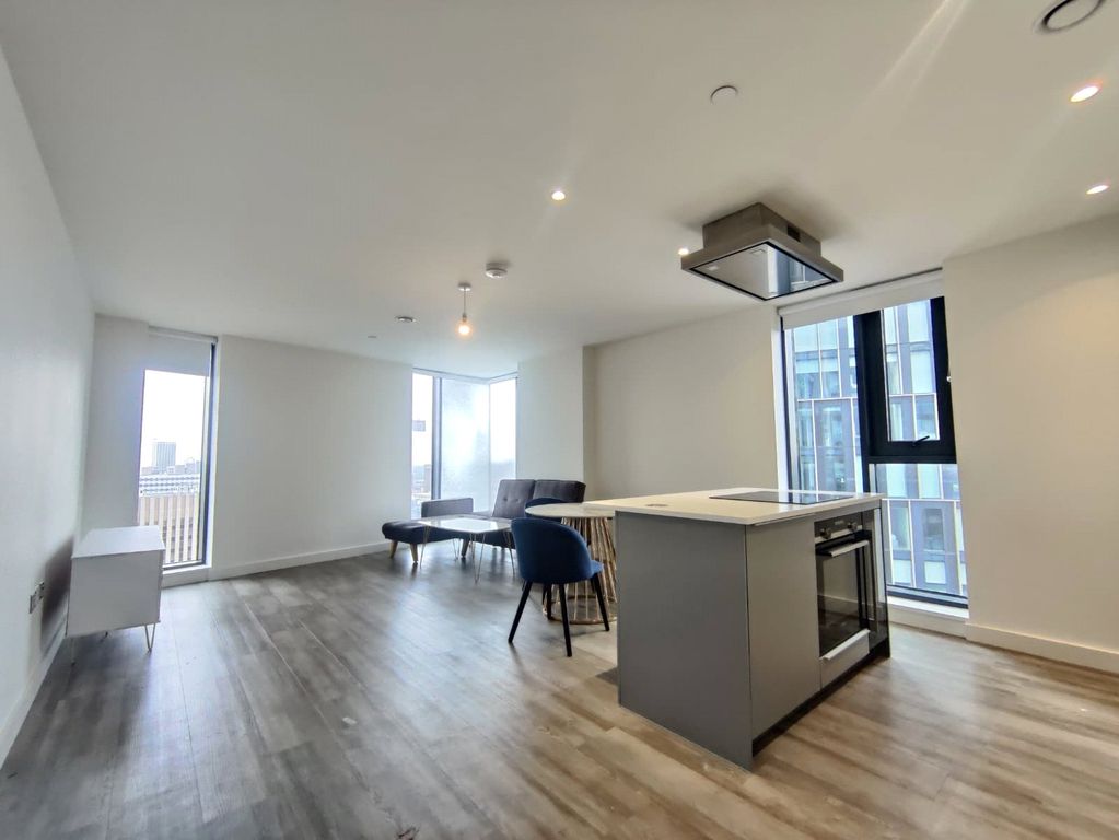 Property photo 2 of 11 Picture No. 10