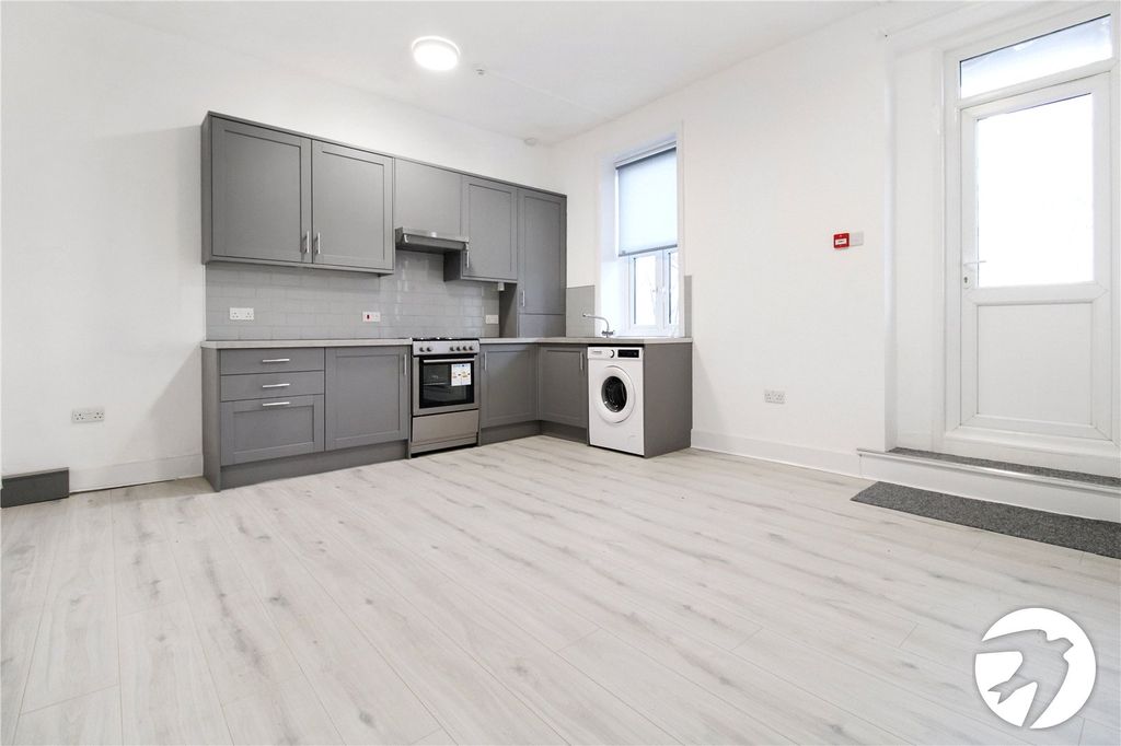 Property photo 3 of 14 Kitchen/Diner