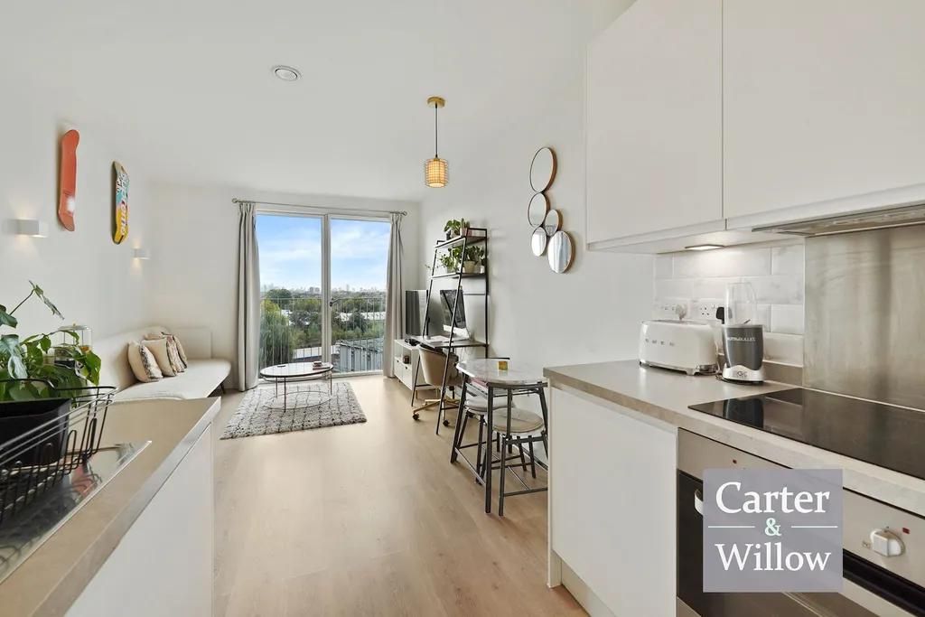 Property photo 3 of 12