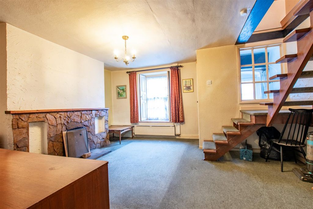 Property photo 2 of 11 Dsc_8386-Hdr.Jpg