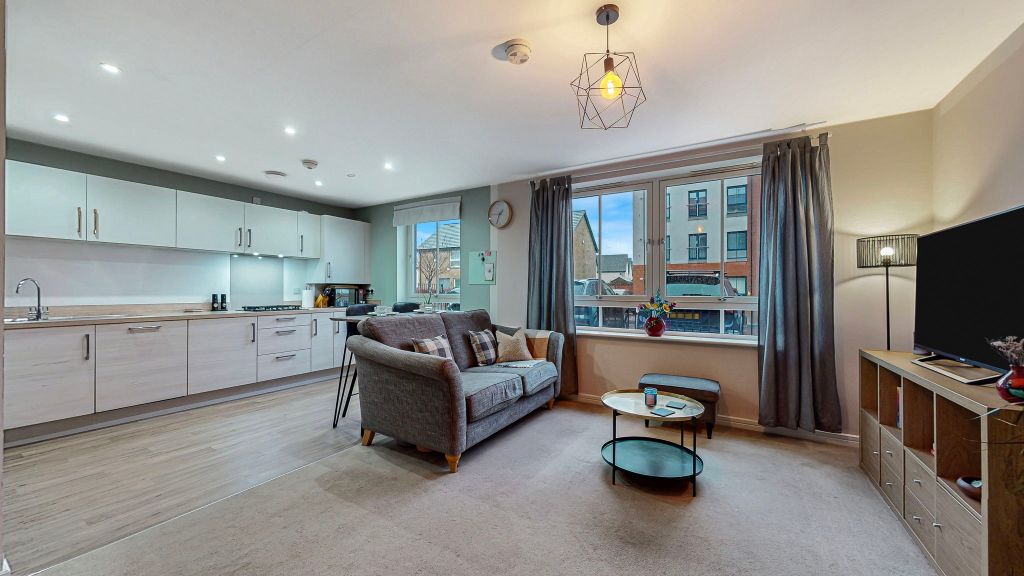 Property photo 2 of 16 18-Web-Or-Mls-1 Inchgarvie Loan Flat 0.3_21