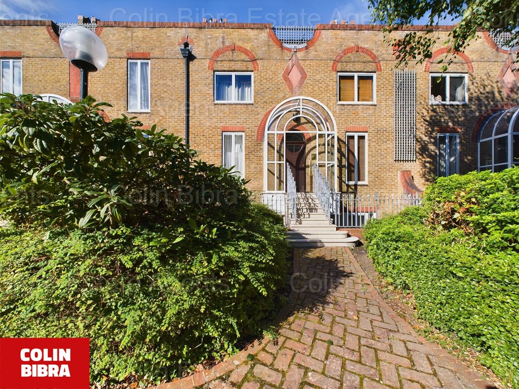 Property photo 1 of 14 Cam02538G0-Pr0331-Still019