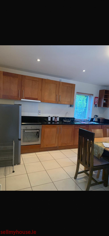 Property photo 2 of 3