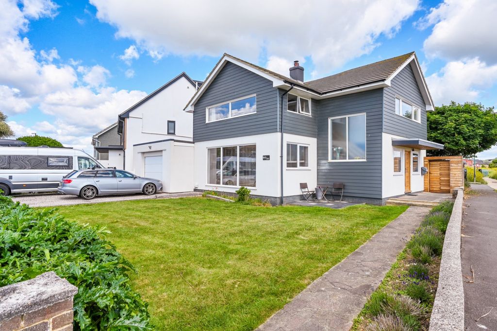 Property photo 1 of 34 Picture No. 39