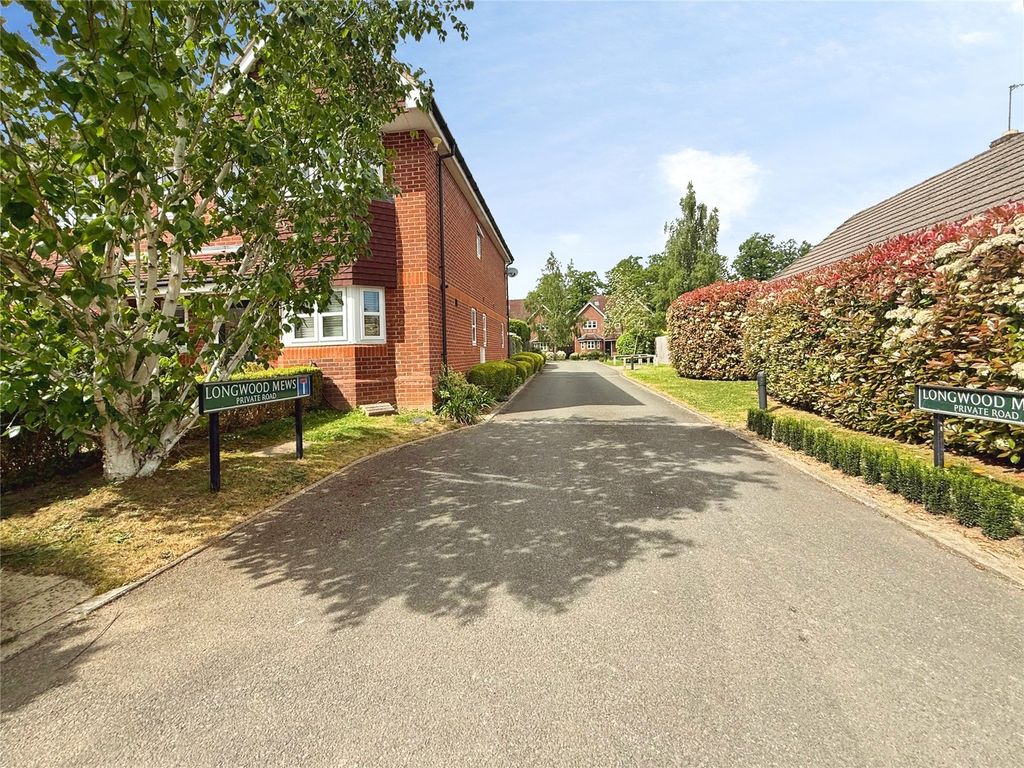 Property photo 2 of 13 Picture No. 26