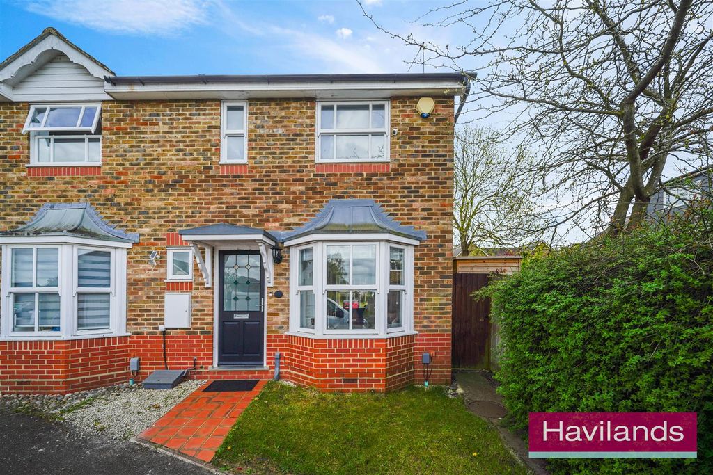 Property photo 1 of 12 Laidlaw Drive-12.Jpg