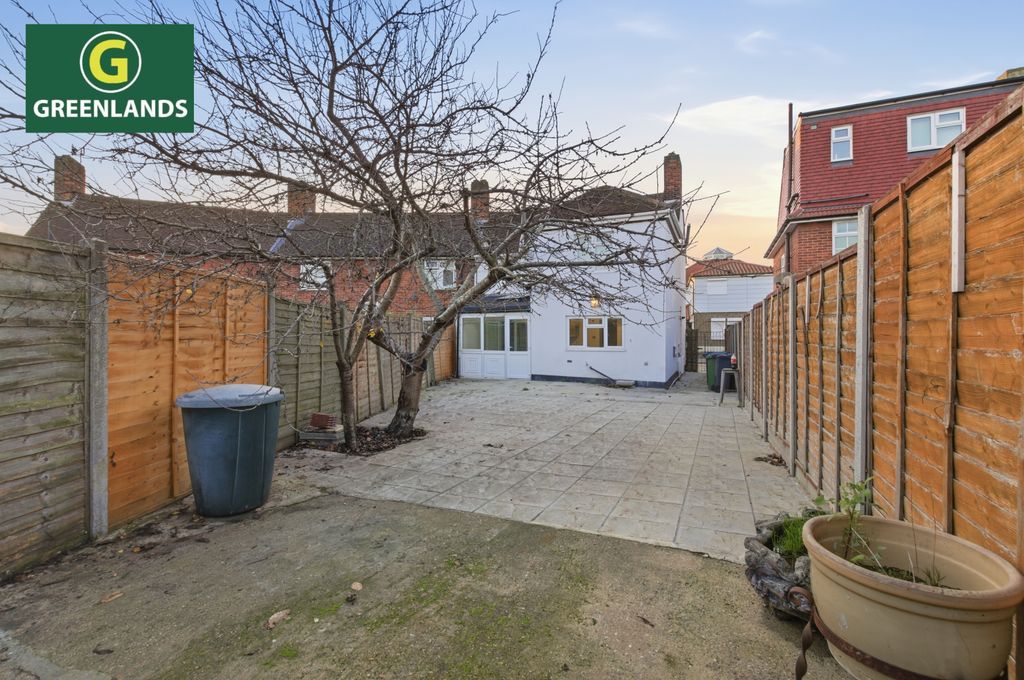 Property photo 3 of 20 Photo 3