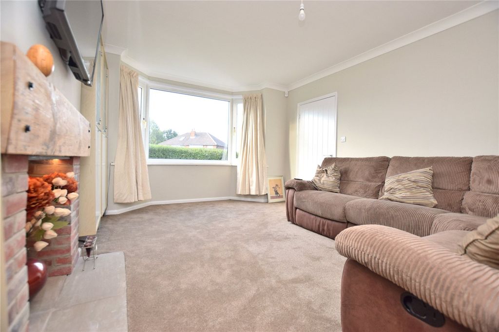 Property photo 2 of 14 Picture No. 10