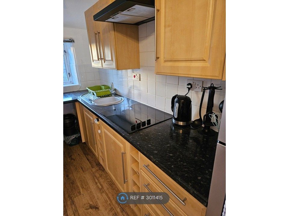 Property photo 1 of 4