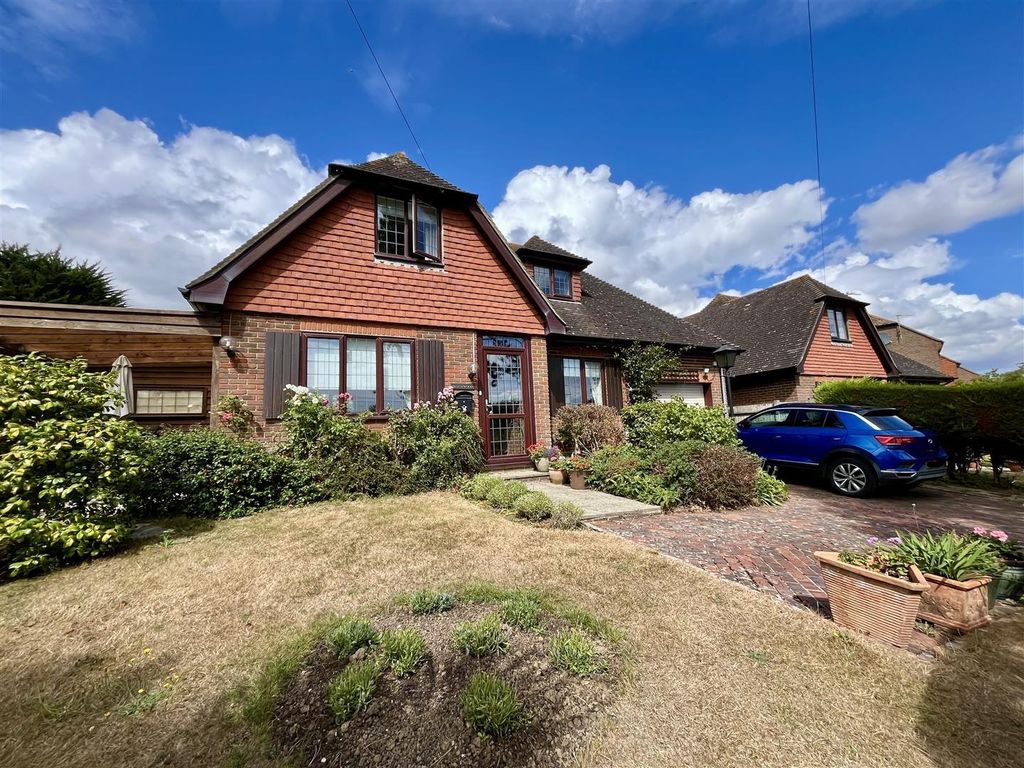 Property photo 1 of 30