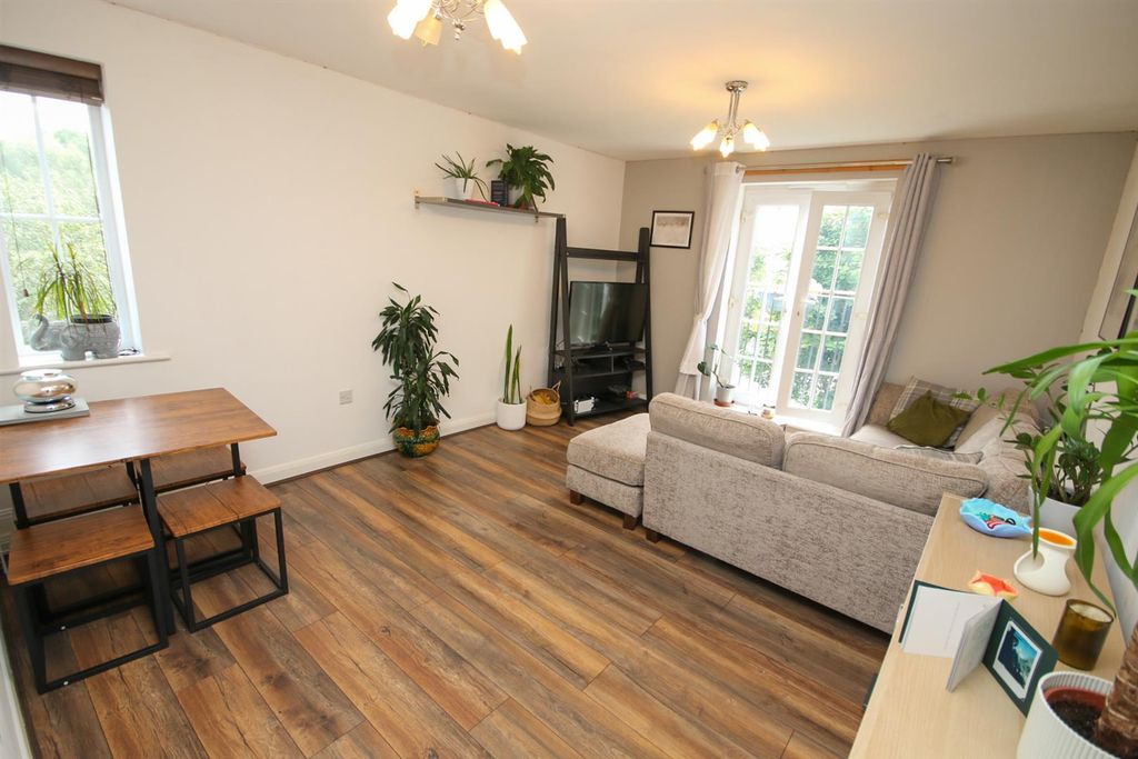 Property photo 3 of 14 Img_1541.Jpg