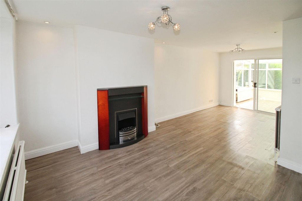 Property photo 2 of 17 Living Area/ Dining Room