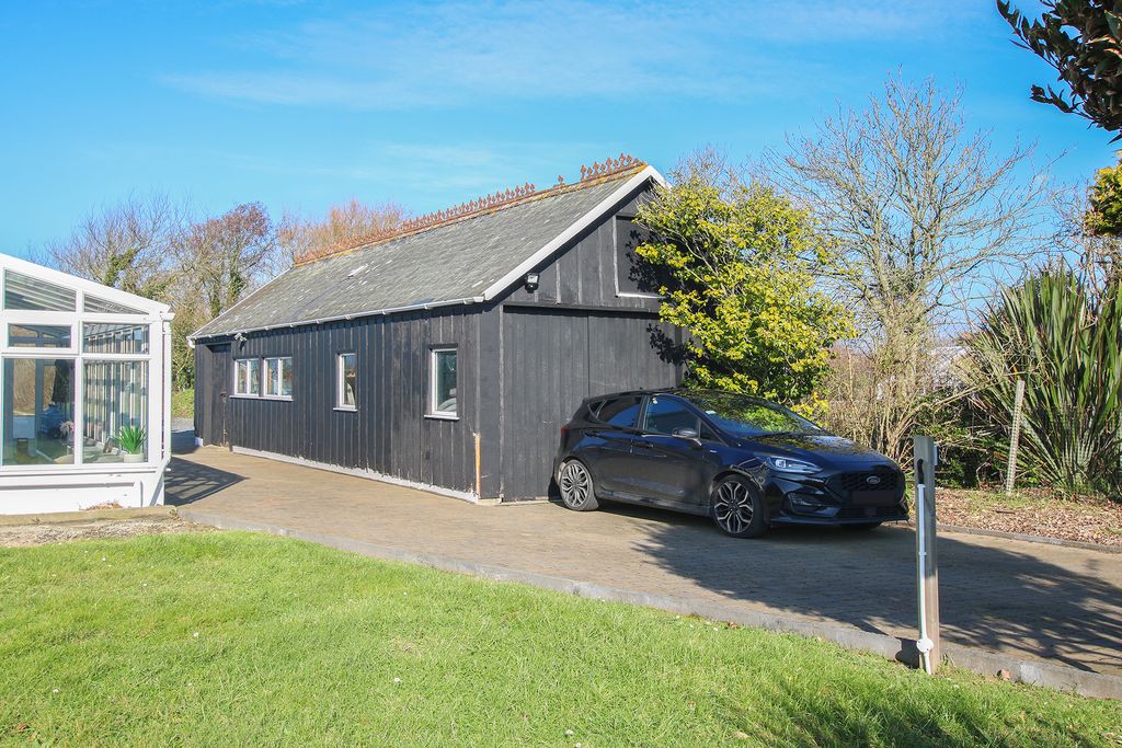 Property photo 2 of 37 Photo 1