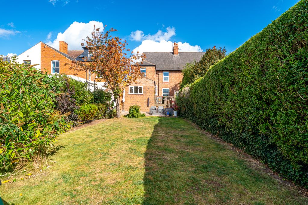 Property photo 2 of 22