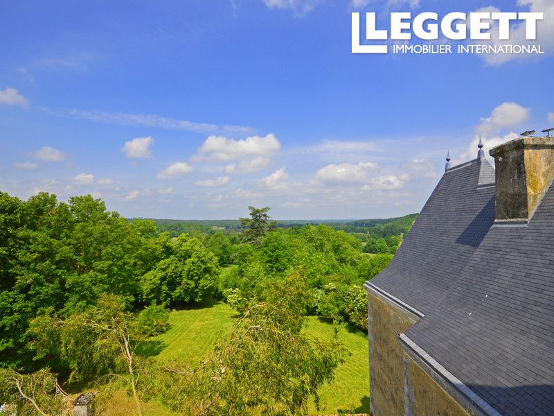 Property photo 2 of 10