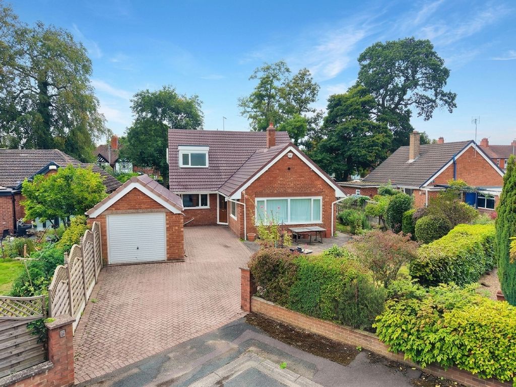 Property photo 1 of 18