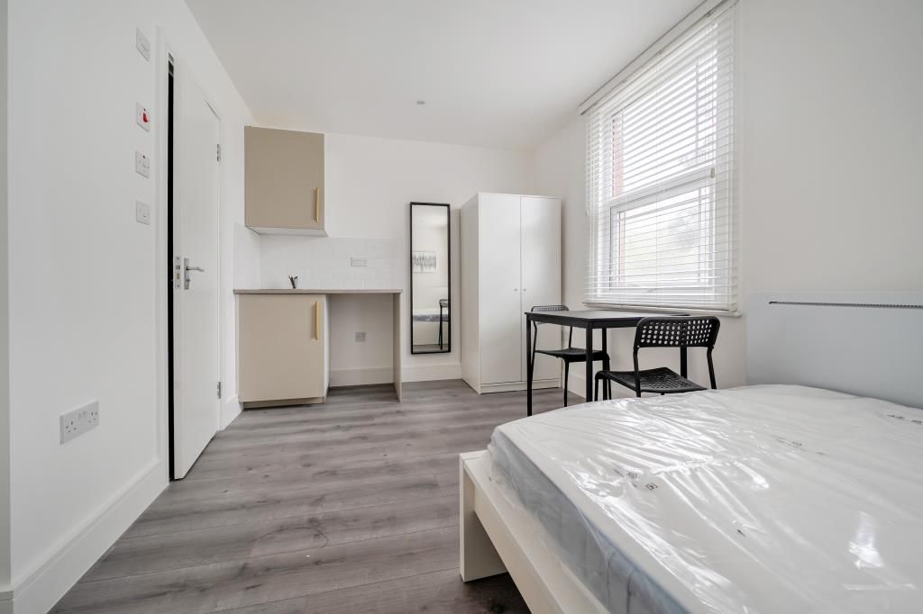 Property photo 1 of 5 1