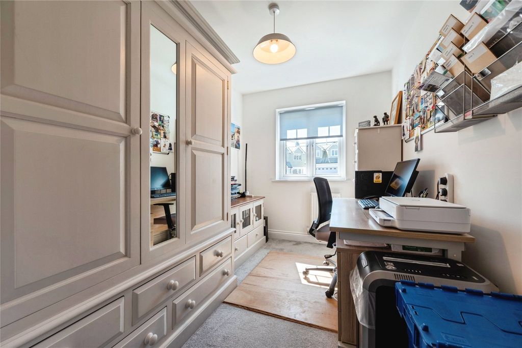Additional image 25 of 4 bed detached house for salePolpennic Drive, Padstow, Cornwall PL28