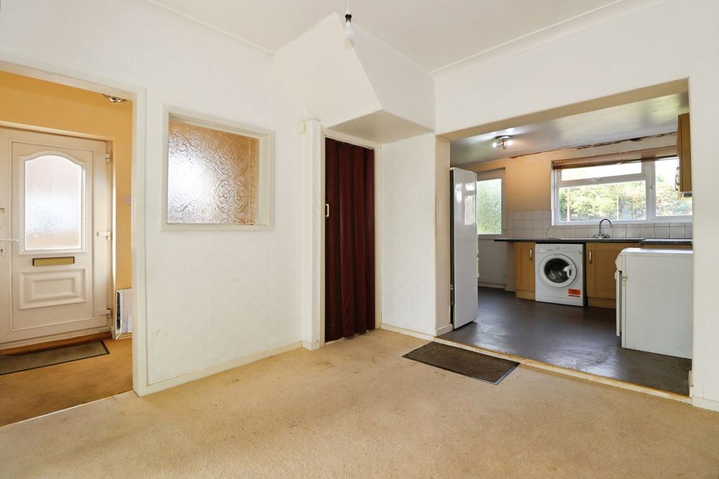 Property photo 3 of 18 Pbox-Img.Jpg