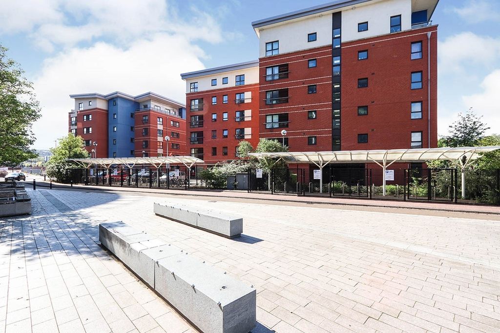 Property photo 1 of 5 Main Page