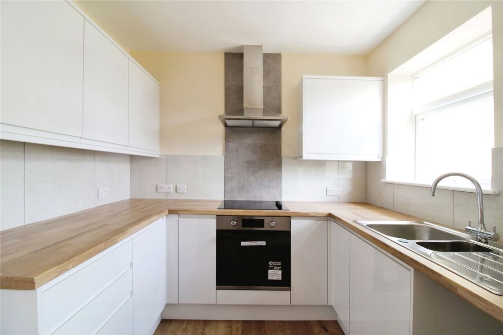 Property photo 3 of 16 Picture No. 03
