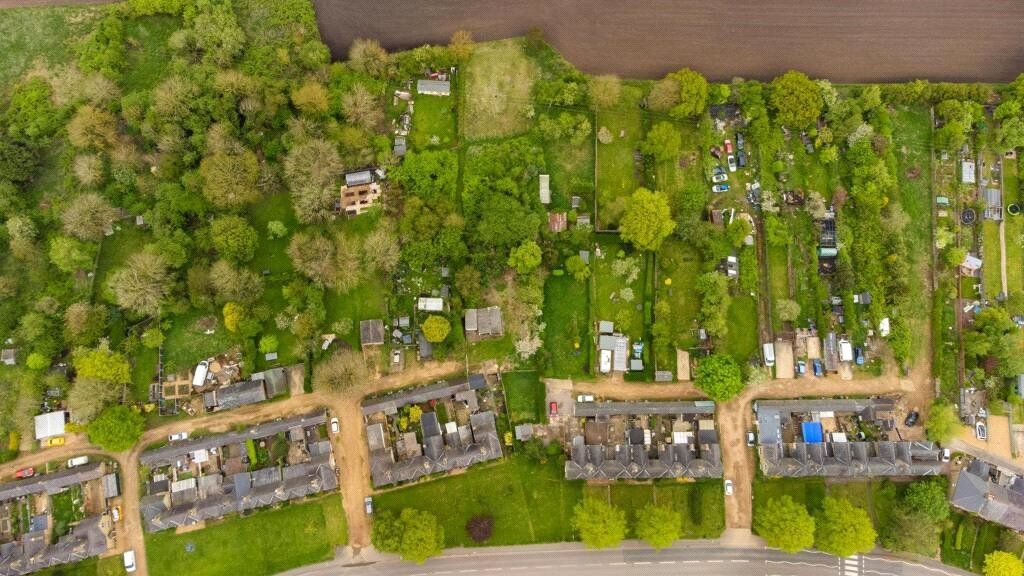 Property photo 2 of 5 Picture No. 04