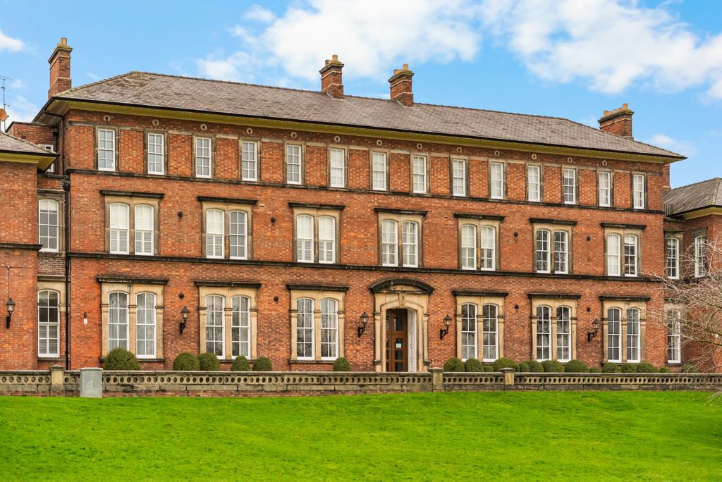 Property photo 1 of 16 Picture No. 23