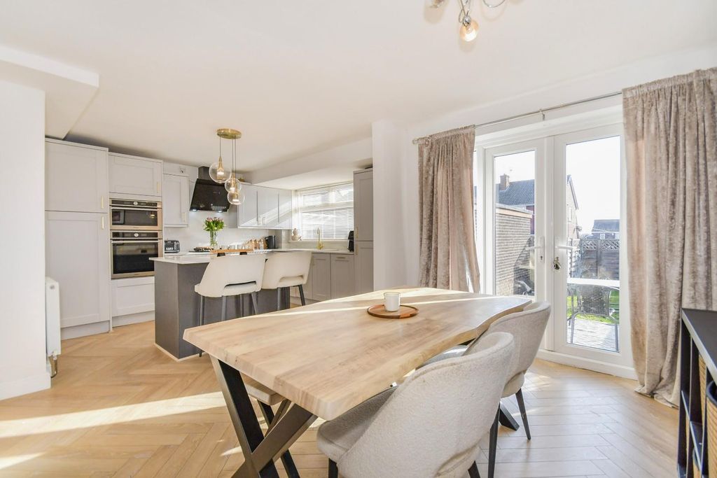 Property photo 3 of 18 Dsc_4022.Jpg