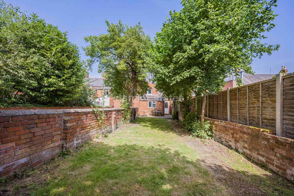 Property photo 3 of 21