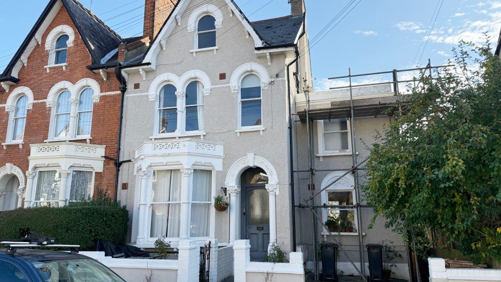 Property photo 1 of 5 External Image Of Building From Street