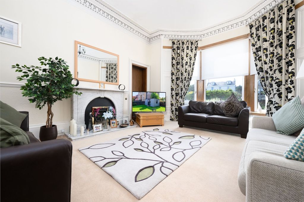 Property photo 1 of 37