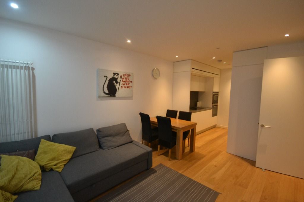 Property photo 3 of 8 Photo 3