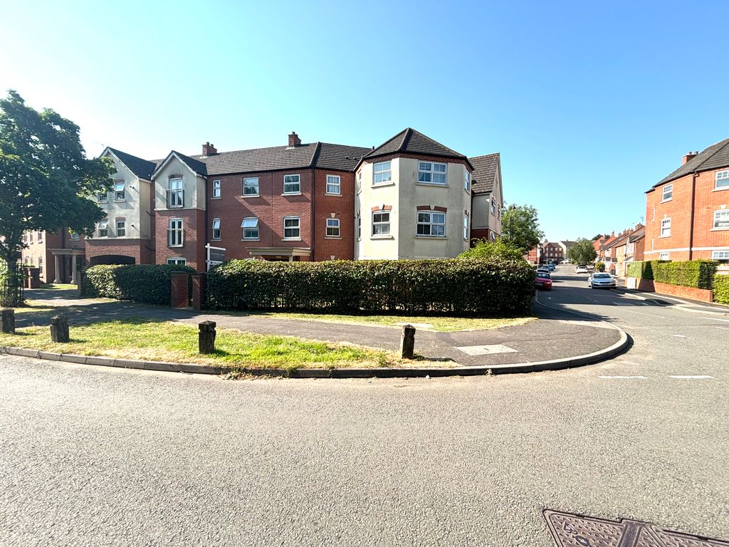 Property photo 1 of 10