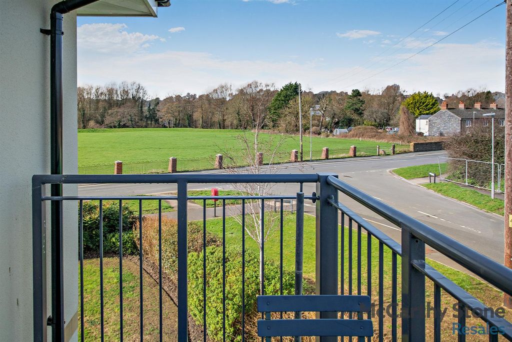 Property photo 2 of 21 Balcony