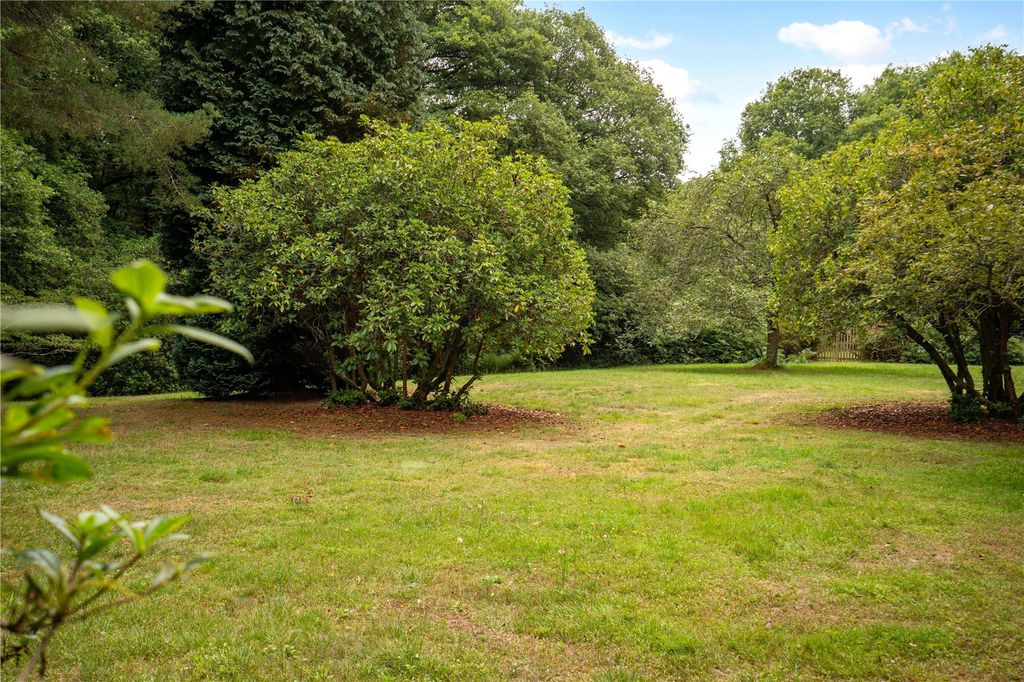 Additional image 16 of 6 bed detached house for saleDurford Wood, Petersfield, Hampshire GU31