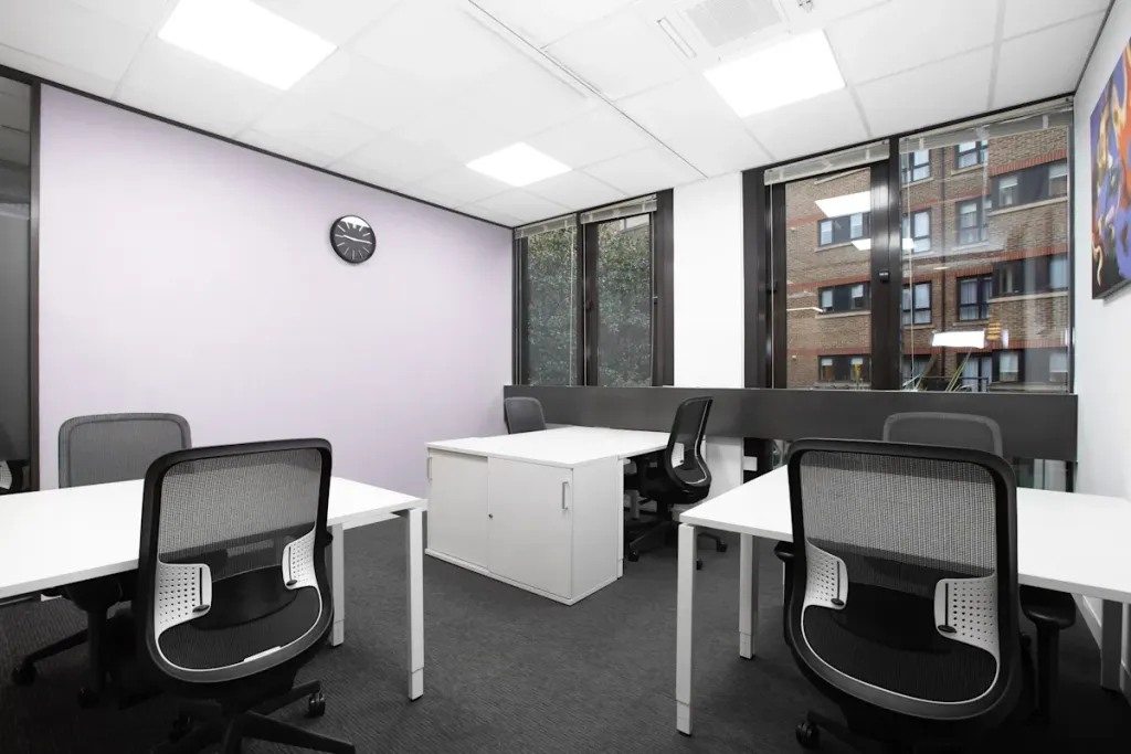 Property photo 3 of 6