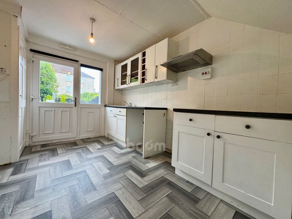 Property photo 3 of 24 Img_5747
