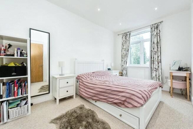 Property photo 2 of 12 Picture No. 08