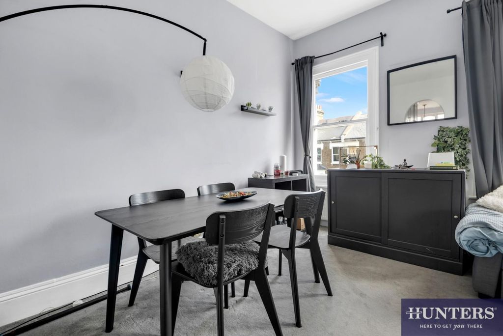 Property photo 2 of 7 Dining Area
