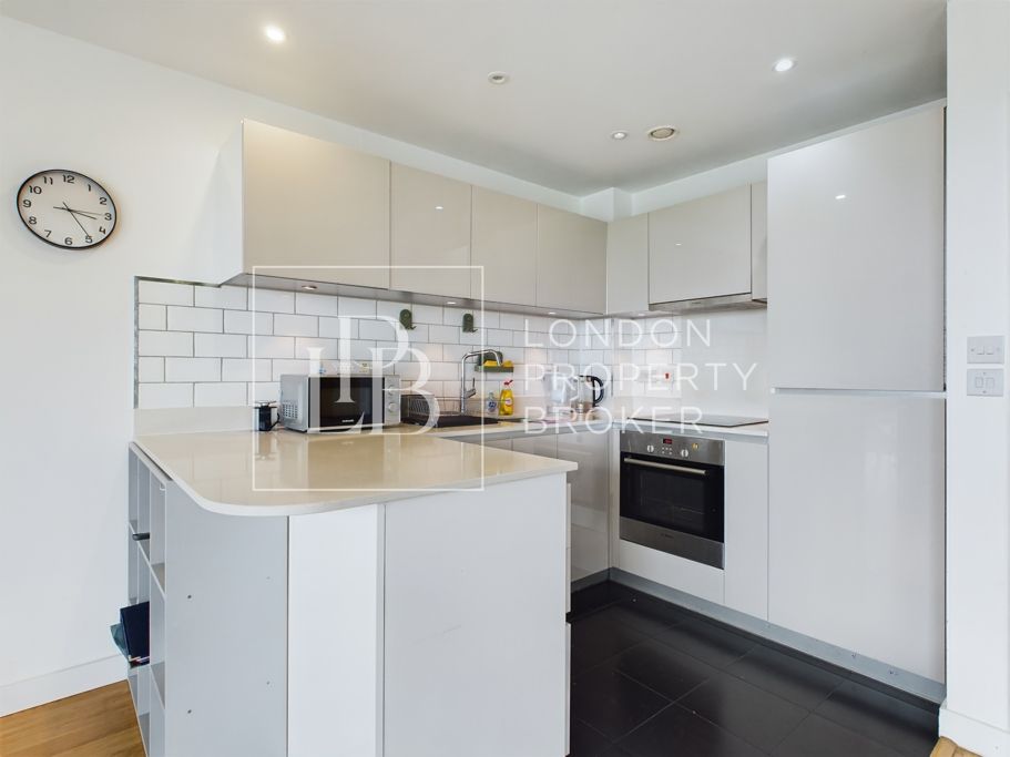 Property photo 3 of 15 Jpg