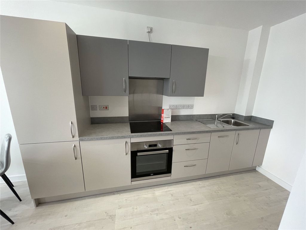 Property photo 3 of 4 Picture No. 02