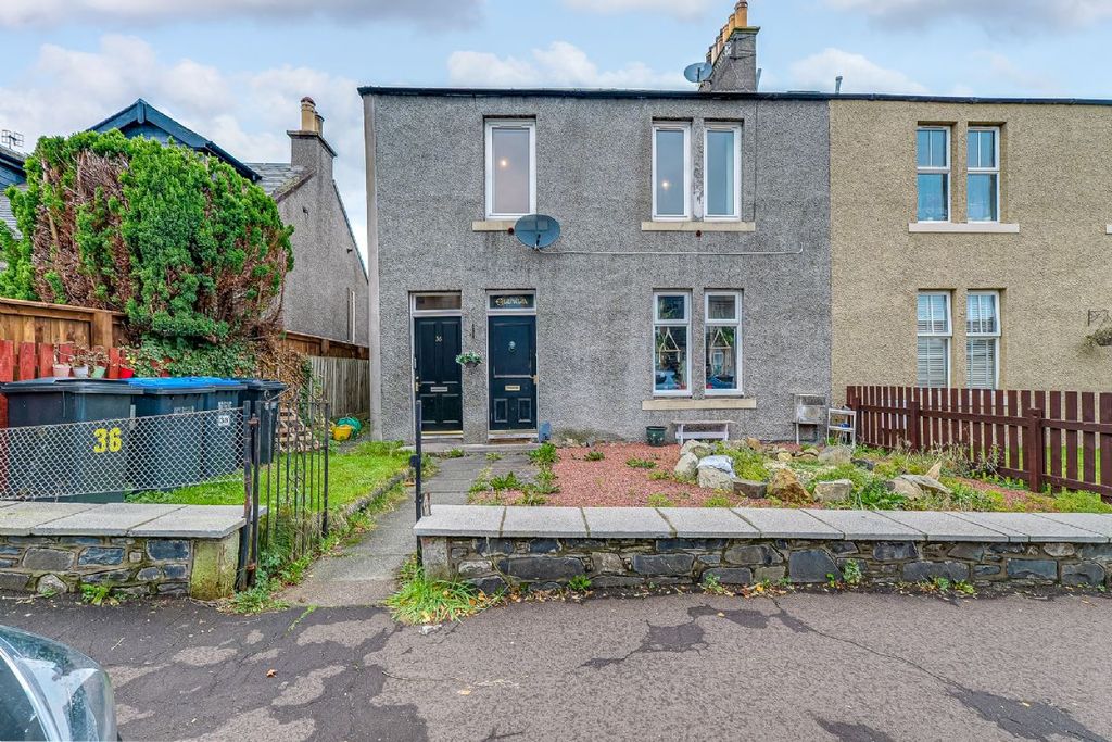 Property photo 1 of 3