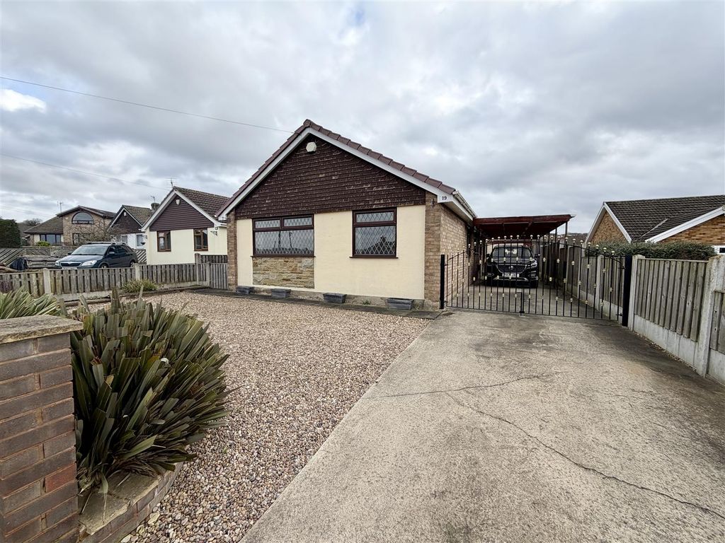 Property photo 1 of 33