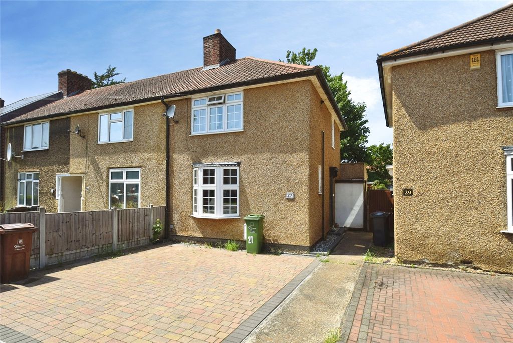Property photo 1 of 15 Front
