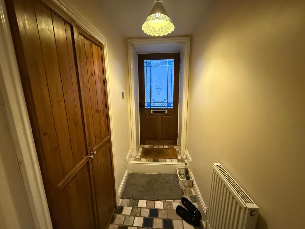 Property photo 2 of 27 Bedroom 1